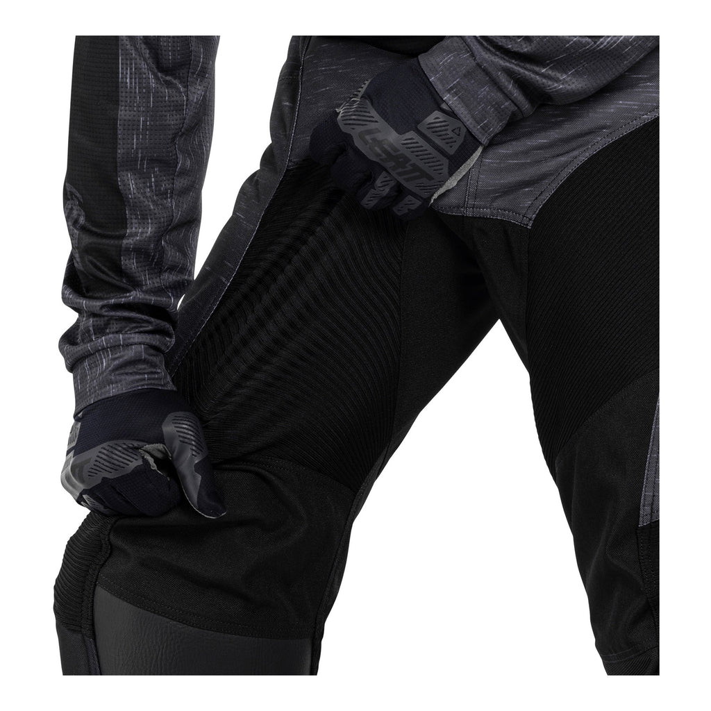 Leatt 3.5 Ride Kit - Stealth Black / Grey