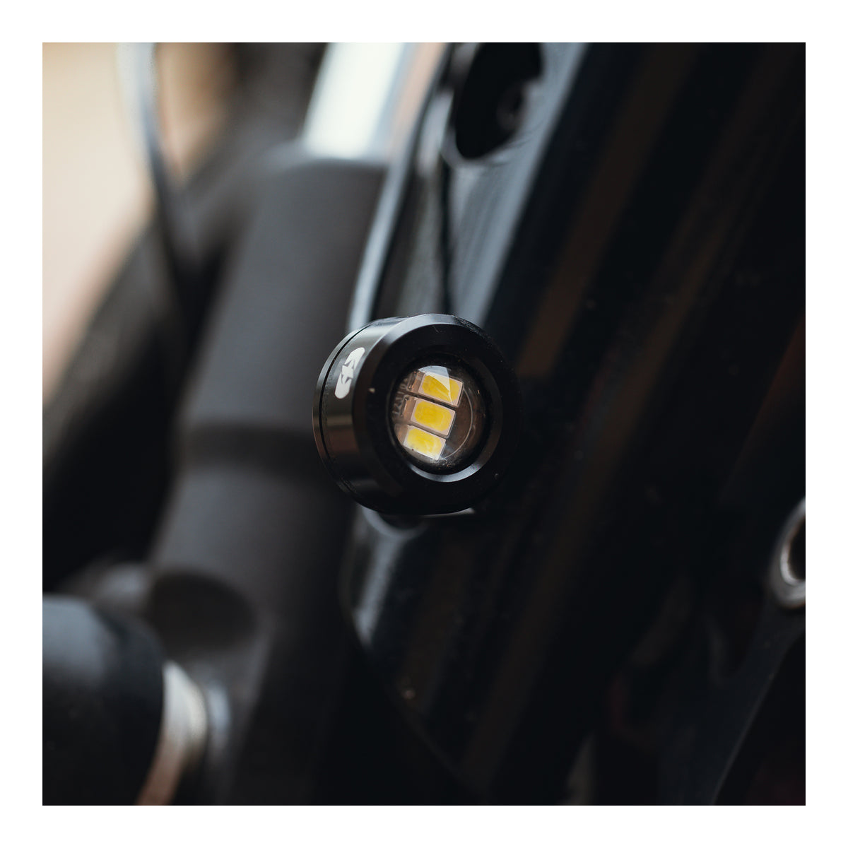 Oxford Run Light - Front